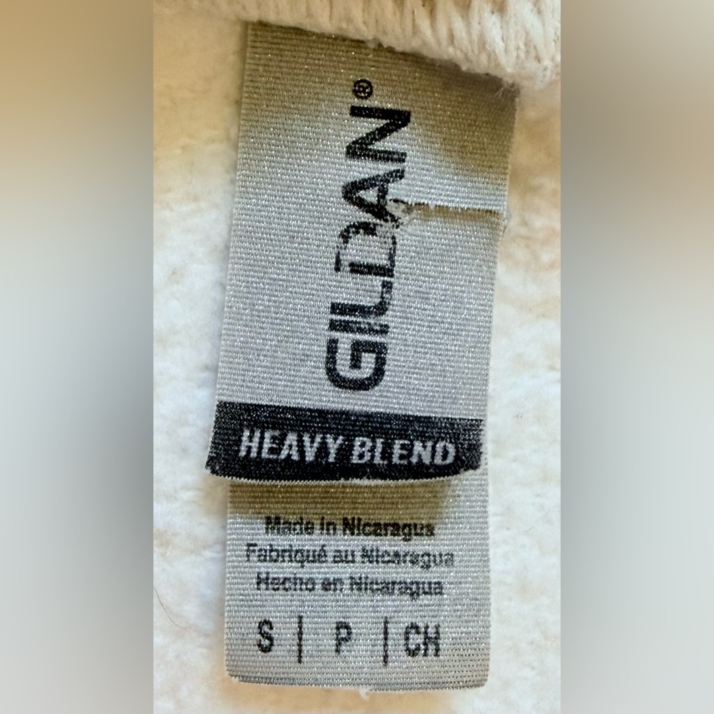 Gildan White Graphic Crew Neck Sweatshirt with Sunset Design Size S - Picture 3 of 7